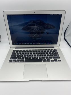 Apple MacBook Air 13 inch fully loaded mint condition late 2013