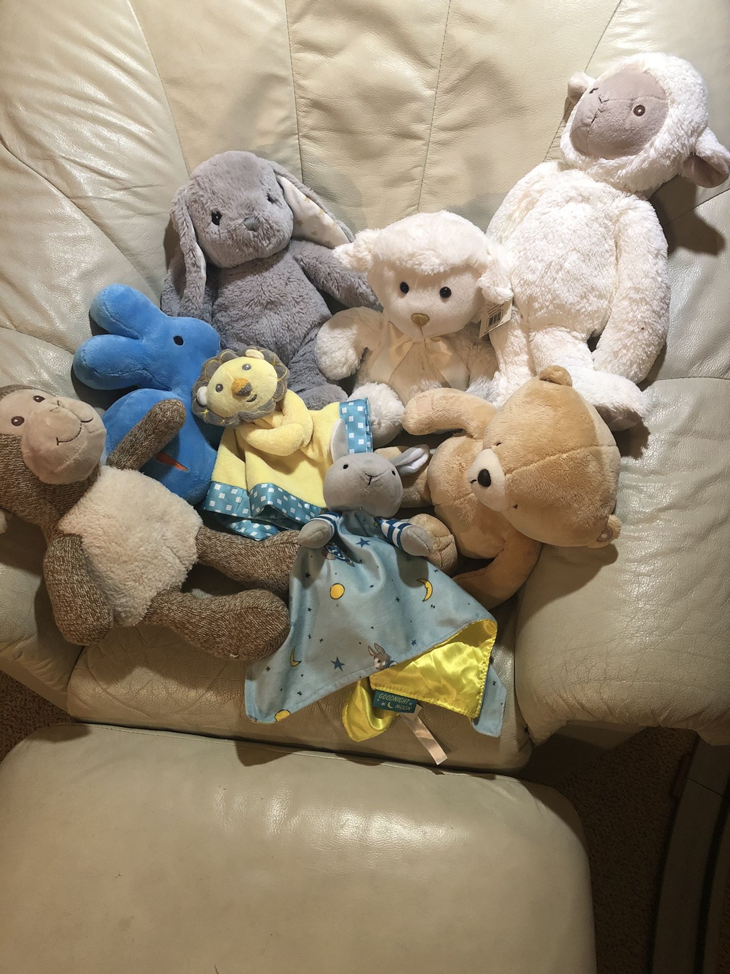 Stuffed Animals! Never used!