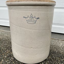 Vintage 12 Gallon Stoneware Crock – Blue Crown