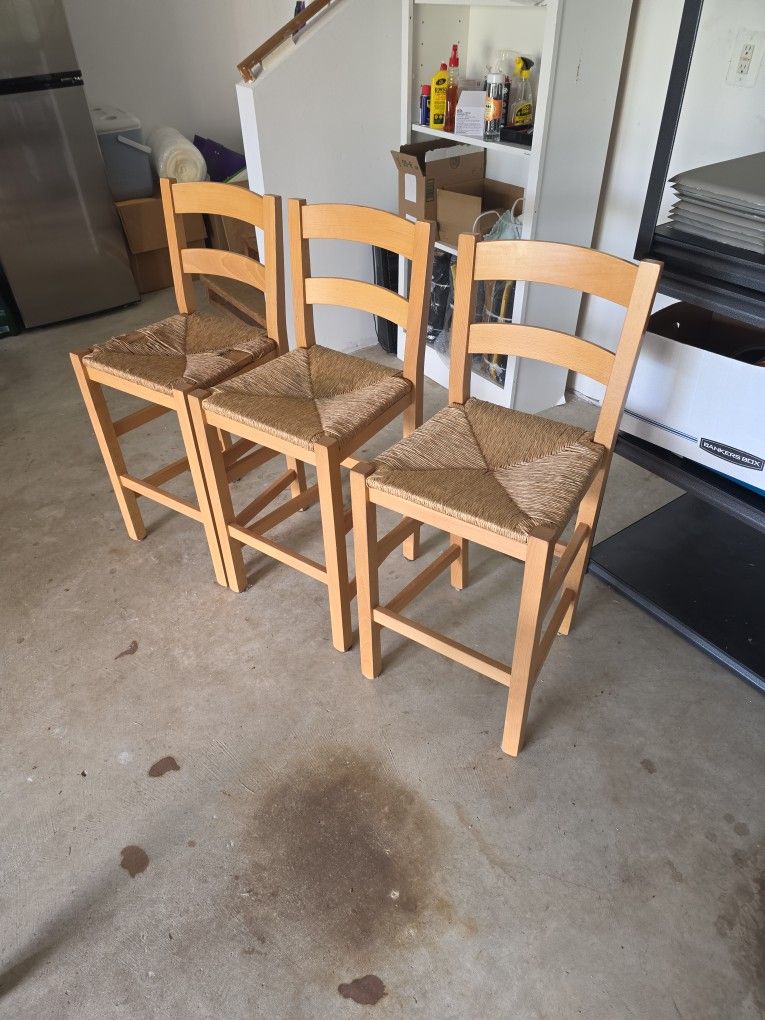 3 Bar Stools