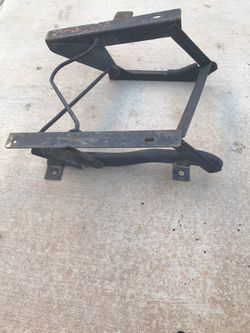 Jeep CJ5 seat brackets