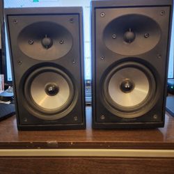 Boston Bookshelf Speakers 