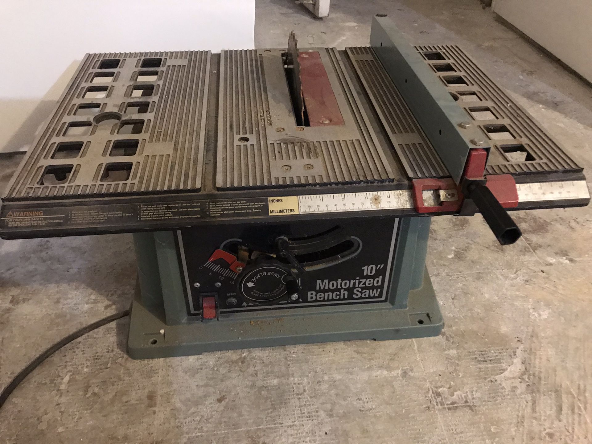 Delta 10” Motorized Table Bench Saw