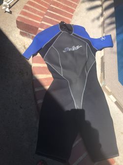 Spring wet suit size 7-8