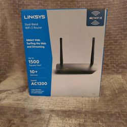 LINKSYS AC1200 Dual Band WIFI Router