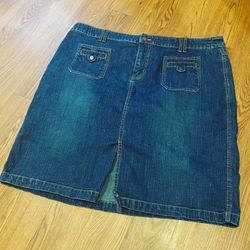 Women’s Denim Skirt 