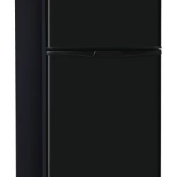 3.2 Ft Mini Fridge (freezer and fridge combo)