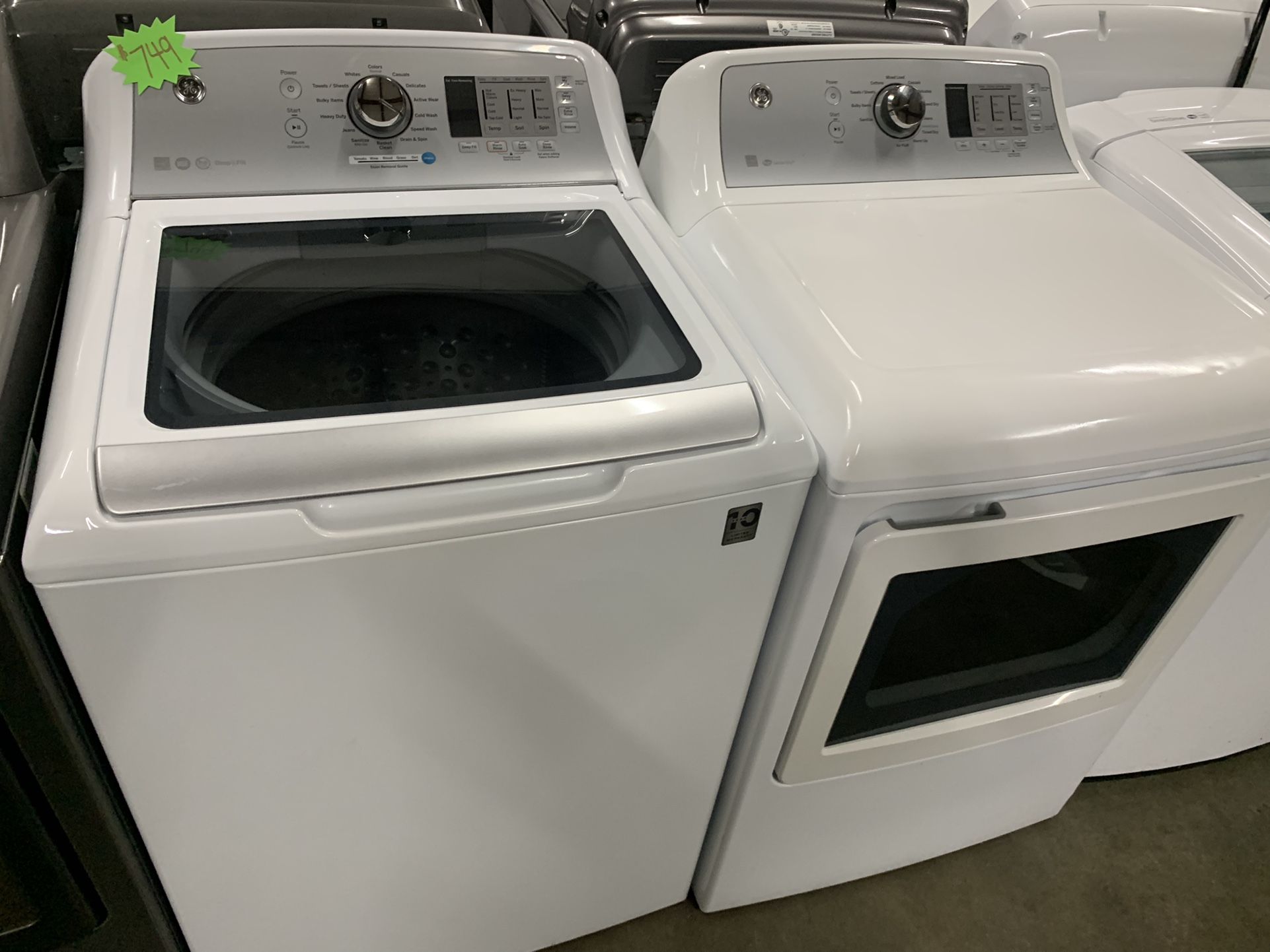 WASHER AND DRYER