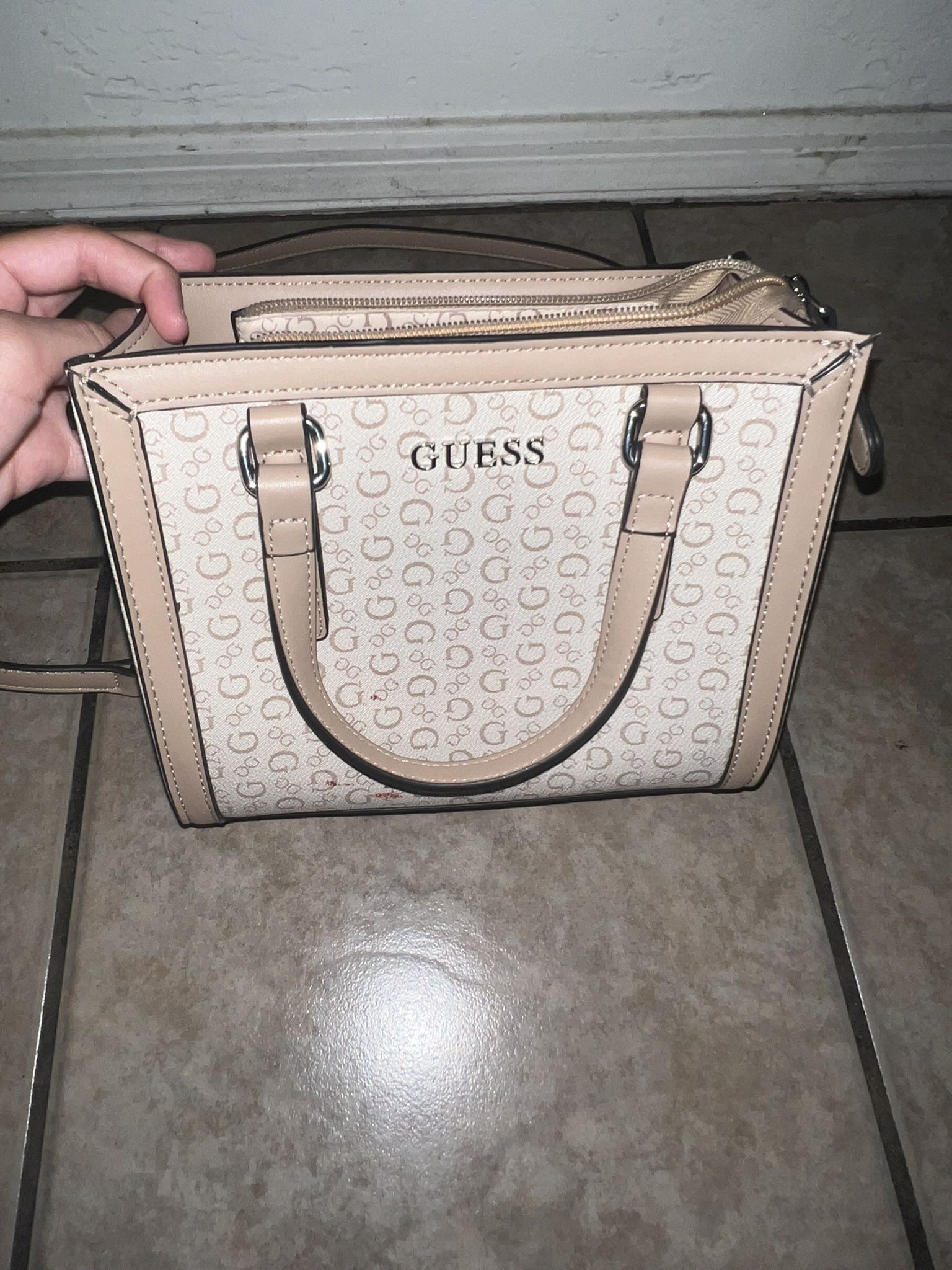 pink / tan guess bag crossbody or shoulder bag