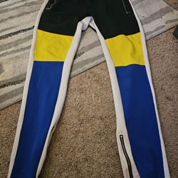 Womens Clothes 