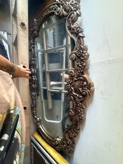Vintage inspired mirror