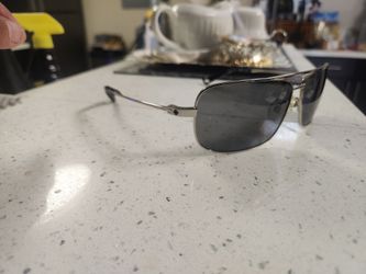 Spy glasses
