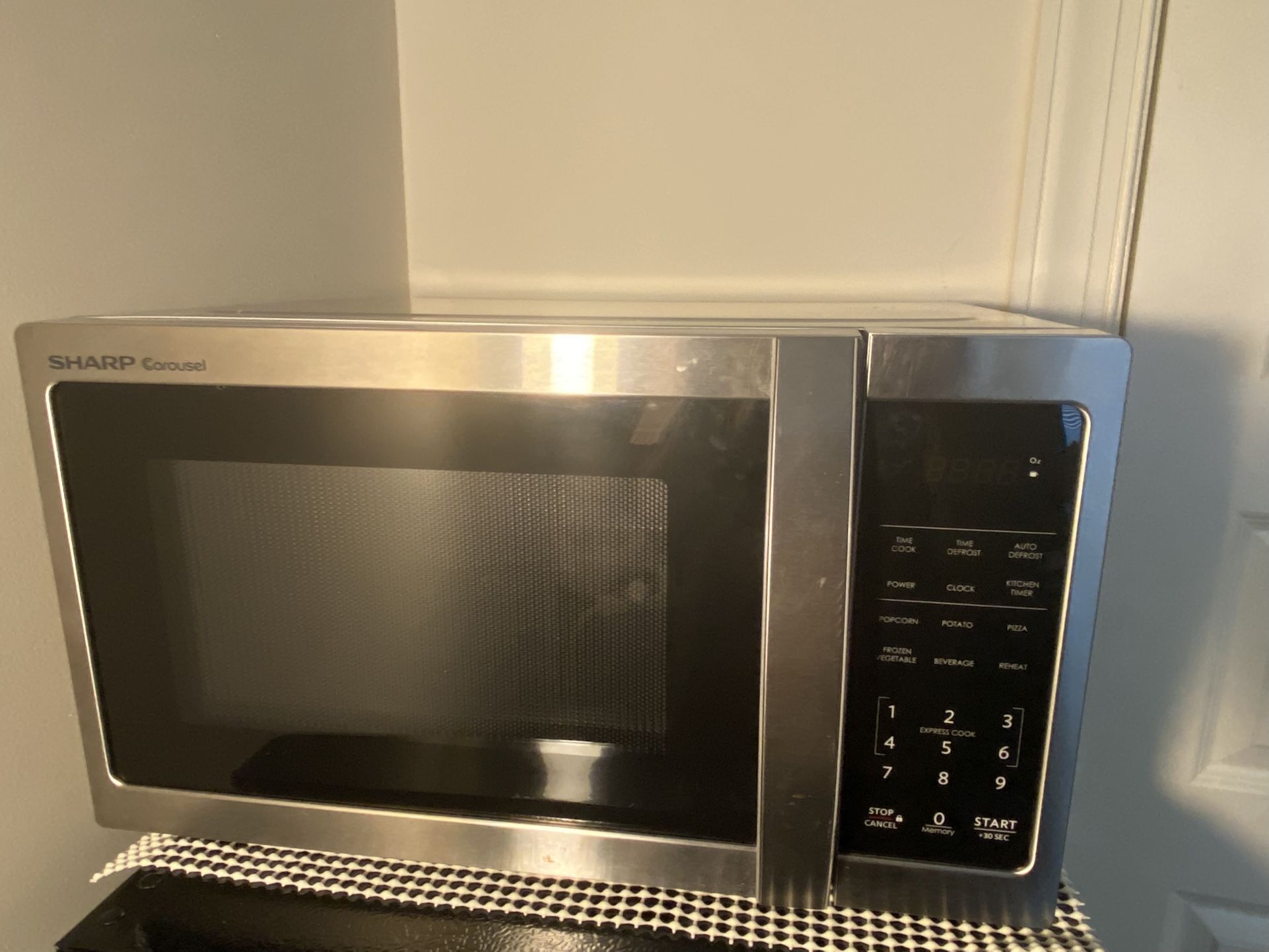 Sharp Carousel microwave