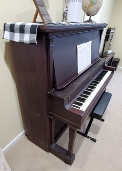 Free Functional Brinkerhoff Piano