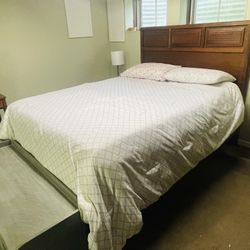 Queen Bedroom Set