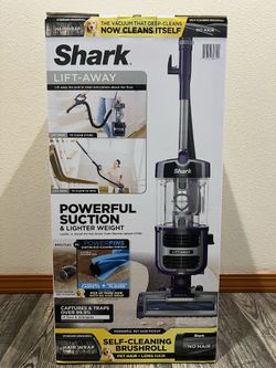 Shark Lift-Away Vacuum BRAND NEW