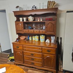 Aunt Sara's Sell All Prices Negotiable!!