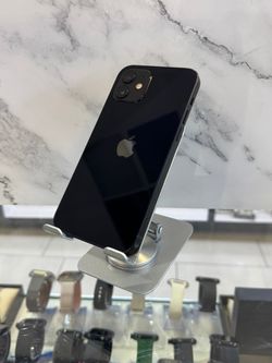 iPhone 12 64GB Unlocked Pre-owned