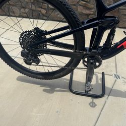2022 Trek Top Fuel 9.8 GX AXS