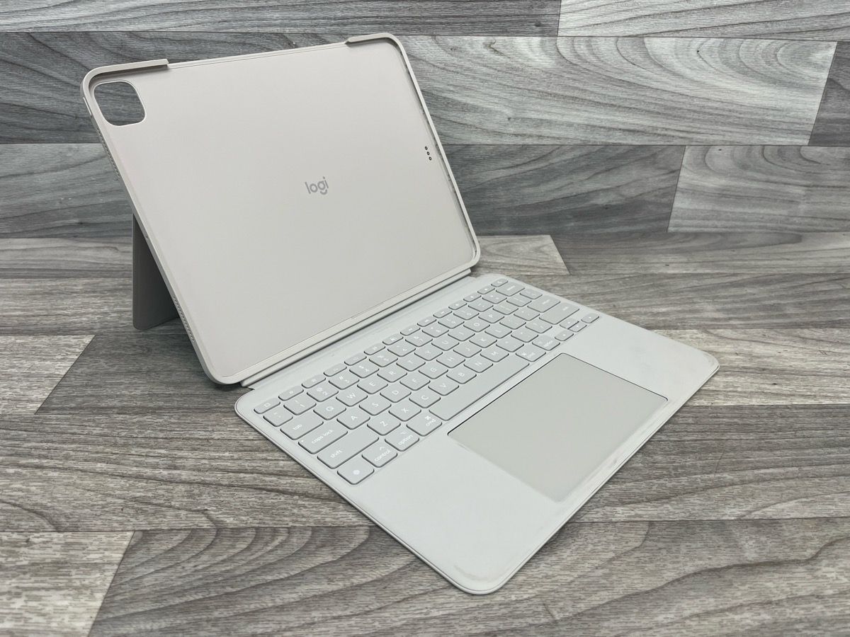 Logitech Combo Touch Keyboard Case for iPad Pro 12.9" (A1D025827)
