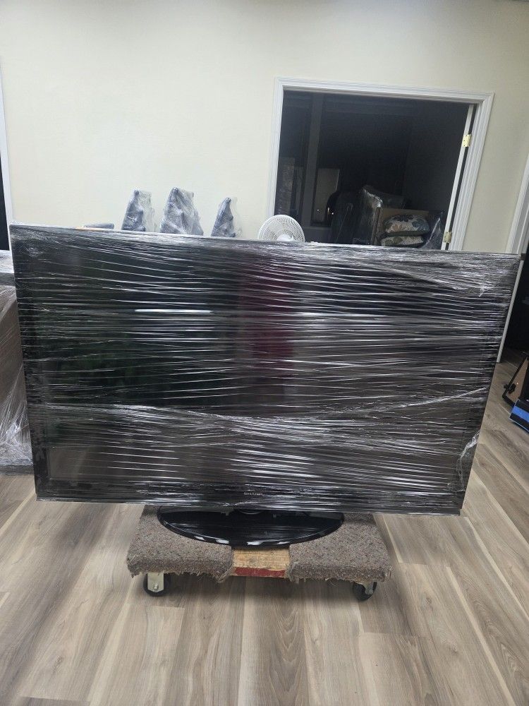 Sharp 65 Inch Flat Screen TV