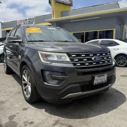 2017 Ford Explorer