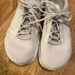 TOPO Light Gray Tennis Shoes