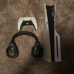 Ps5 + Controller + Headphones
