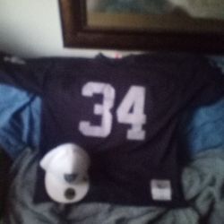 Bo Jackson Jersey And Raiders Hat