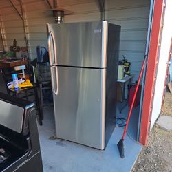 Frigidaire Single Door Refrigerator