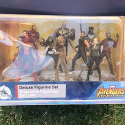 Avengers Infinity War (Deluxe Set)