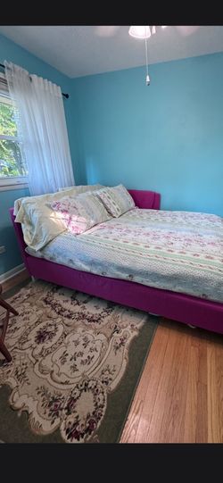 Bed great condition everything  its great it comes with everything you see