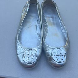 TORY BURCH