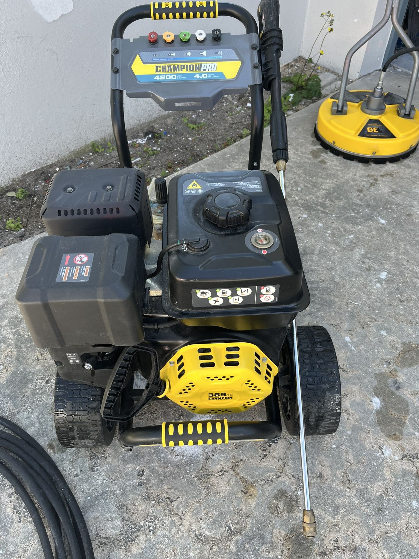 Champion 4200 PSI Washer & Whirl-A-Way Surface Cleaner