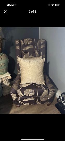 Living Room Chair