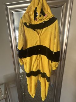 Boys 10-12 Lot Cat And Jack Brand And More