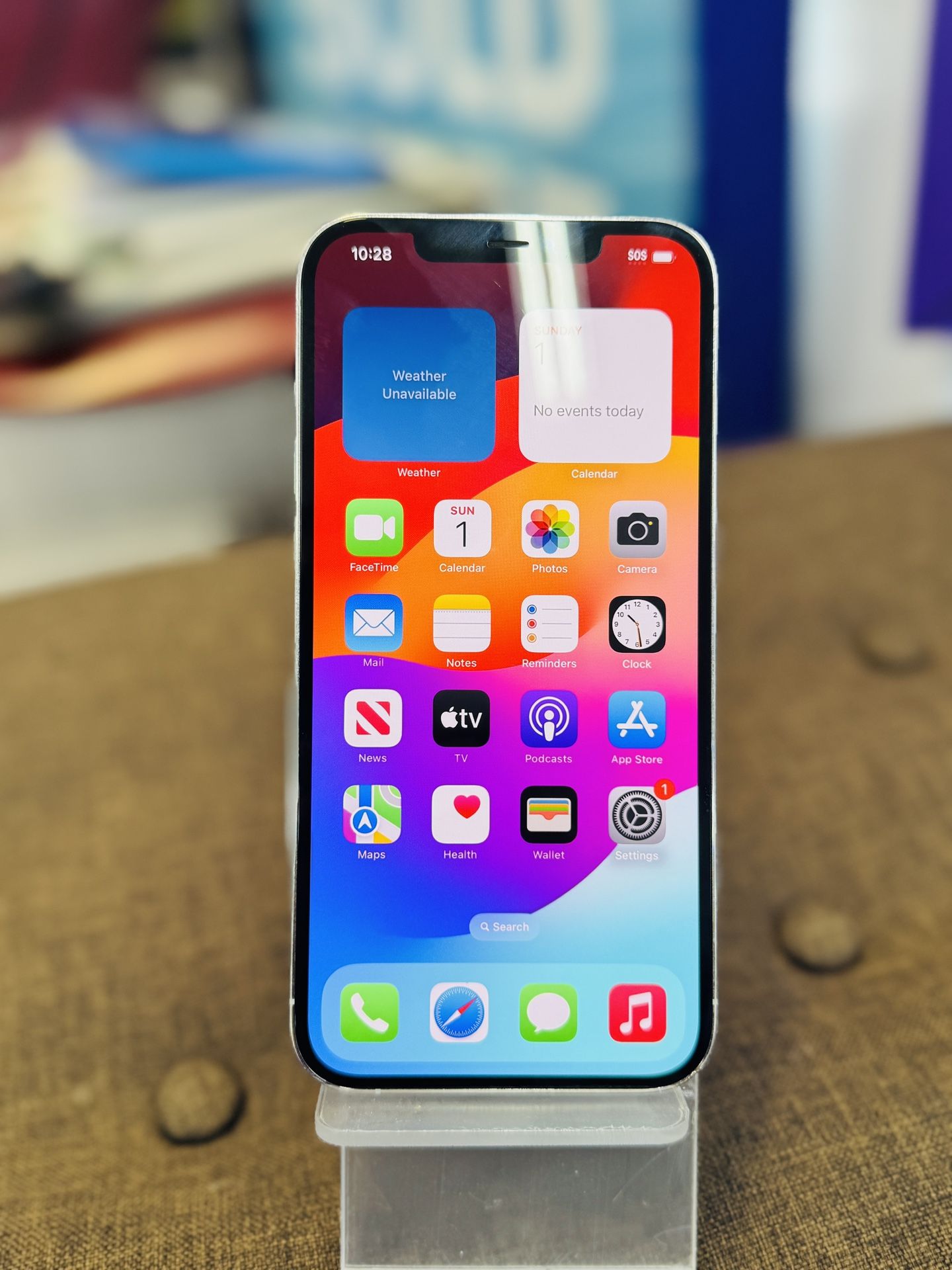 iPhone 13 Pro Max, unlocked, 256gb.