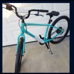 Brand New Specialized Roll 2.0 Size Medium Wheels 27.5 Multiple Speeds Disc Brakes  