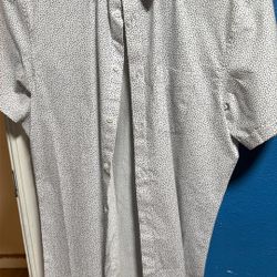 Men’s Shirts Small 