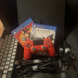 Ps4 Slim (includes everything on photo)