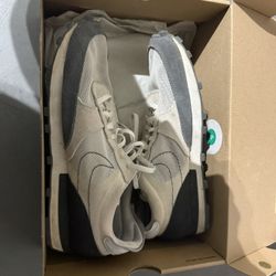 Nike Day Break 