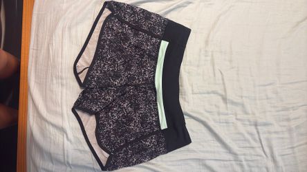 LuLulemon Shorts Size 6