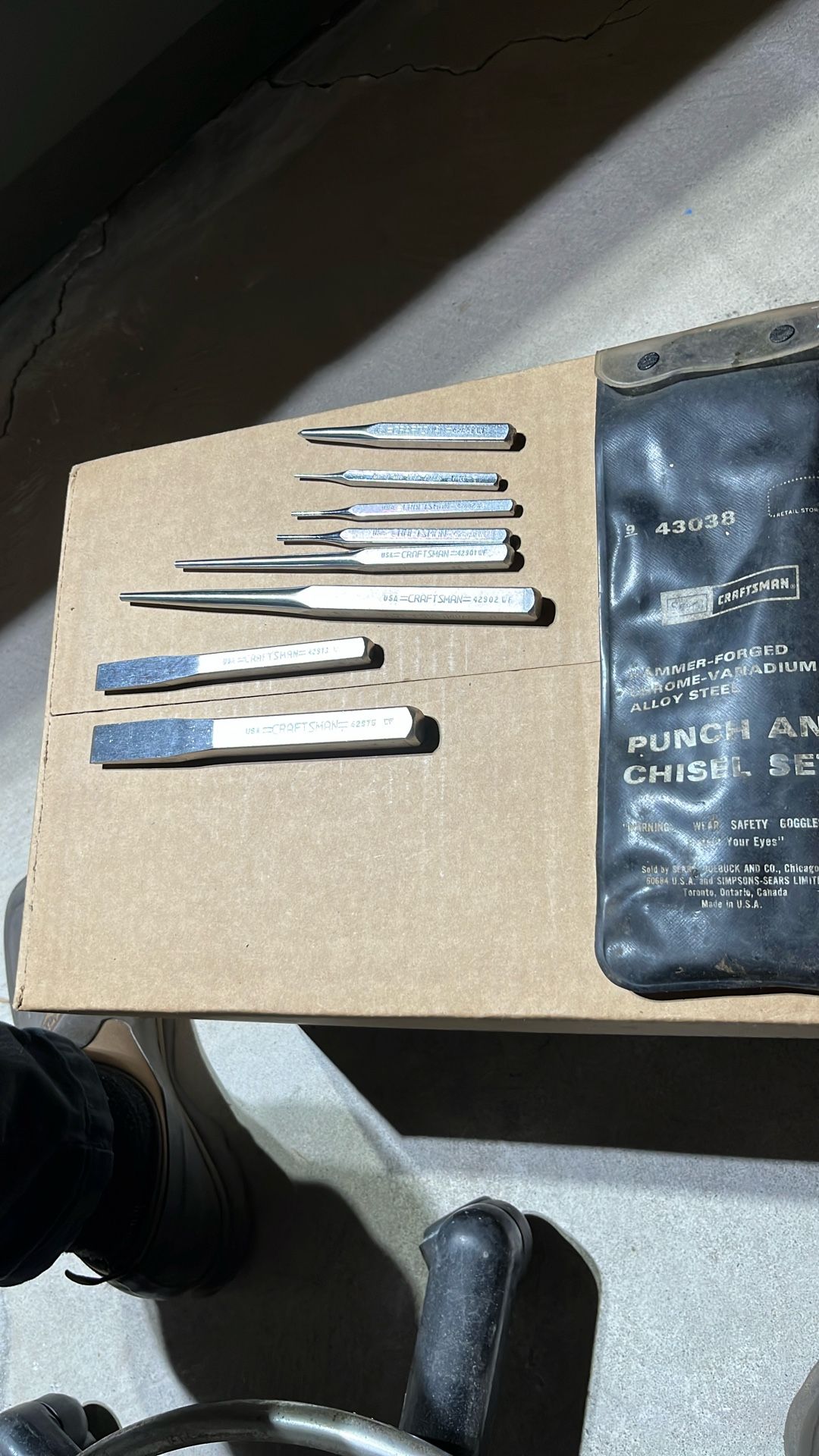 Craftsman  New Punch & Chisel Set