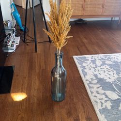 Decorative Vase And plant 