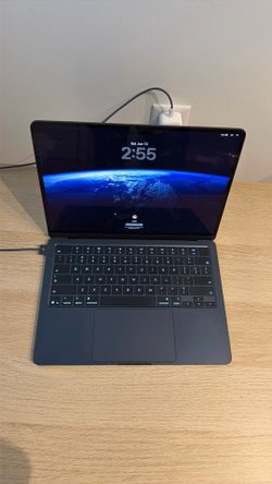 MacBook Air 13” M4 – Midnight – 256GB SSD