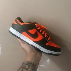 Nike Dunks 