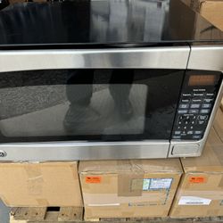 GE 2 Cubic Foot 1200 Watt Microwave 