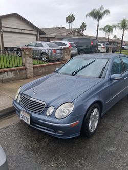 2006 Mercedes-Benz E-Class