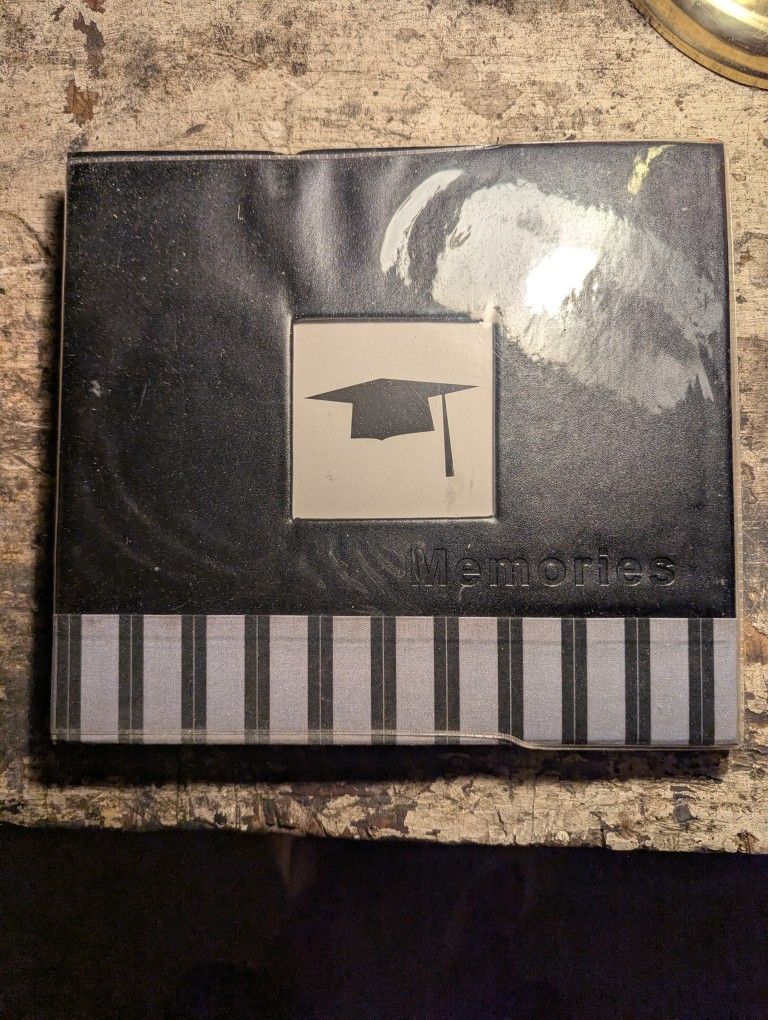 2007 Graduation Photo Book