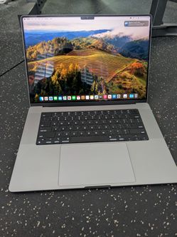 2021 MacBook Pro M1 16" - 16GB RAM / 512GB SSD - Pristine Condition (Low Battery Cycle)